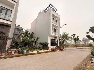 Cần bán gấp lô 56.34 đường nhánh Phạm Văn Đồng chỉ 3,6 tỷ 0