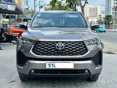 Bán xe Toyota innova Cross 2.0 CVT 2025 màu xám. 0
