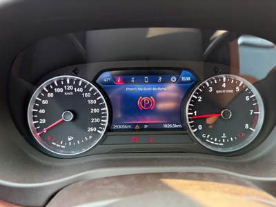 Bán xe Vinfast Lux A2.0 Premium 2022, màu trắng. 8