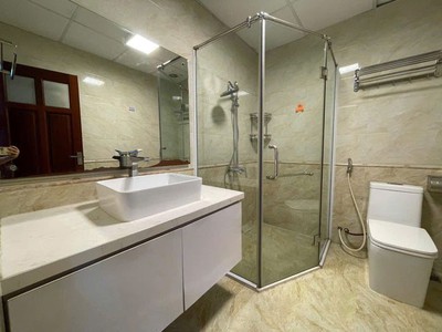 Cần tiền bán gấp  biệt thự pháp vân, 358m2, mặt phố, giá bán khoảng 150 triệu/m2 4