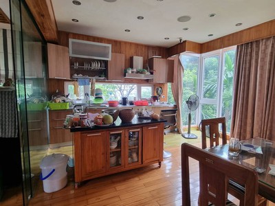 Cần tiền bán gấp  biệt thự pháp vân, 358m2, mặt phố, giá bán khoảng 150 triệu/m2 3