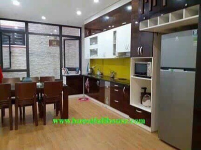 Cho thuê nhà trong ngõ 89 lạc long quân 0