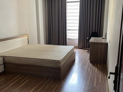 Cho thuê nhà trong ngõ 89 lạc long quân 1