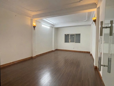 Cho thuê nhà mặt đường Bạch Đằng , Hạ Lý ,Hồng Bàng . Phù hợp làm văn phòng , kinh doanh hàng sạch s 1