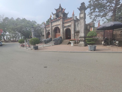Hiếm    131m đất bìa ô tô tránh rẻ như trong ngõ nhỏ 4
