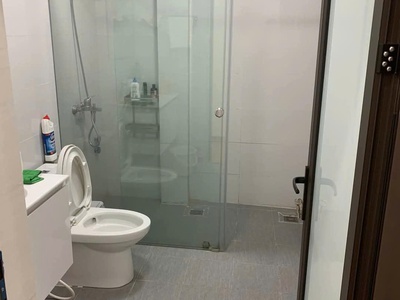 Cho thuê nhà Lạch Tray , gần Đại học Hàng Hải ,  gia đình ở ok 4