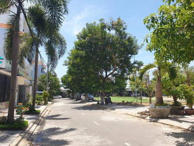 Bán đất Mặt tiền Đa Mặn 2,  5m5  gần công viên và Lê Văn Hiến, Khuê Mỹ 3.75 tỷ 1