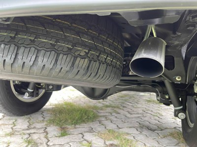Bán xe Toyota Fortuner 2022 2.4G 4x2 AT dầu, màu đen. 12