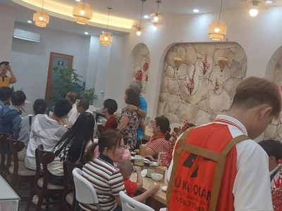 Sang nhượng quán ăn uống vị trí đẹp   giá tốt, vào là kinh doanh ngay tại cần thơ 0