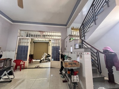 Bán nhà mặt phố thủ đức 84m2, 5.8 tỷ, 3pn, sổ hồng 0