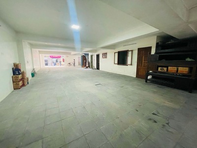 Tòa nhà văn phòng hoa bằng 225m2 x mt10 x 6 tầng  - vỉa hè - thang máy - 2 ô tô tránh  58.5 tỉ 2