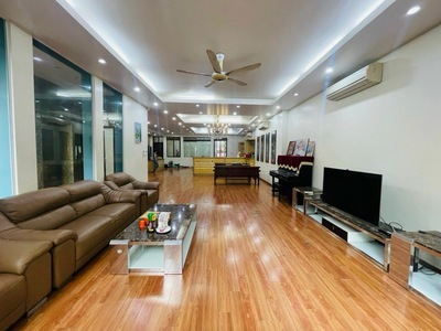 Tòa nhà văn phòng hoa bằng 225m2 x mt10 x 6 tầng  - vỉa hè - thang máy - 2 ô tô tránh  58.5 tỉ 4