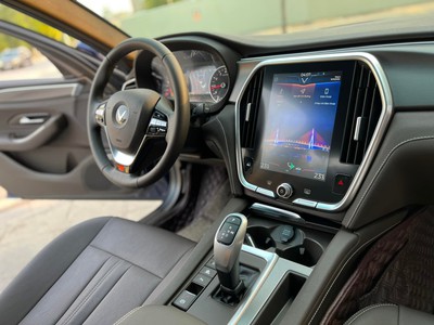 Bán xe Vinfast Lux A2.0 Turbo nâng cao 2022, màu xanh. 9