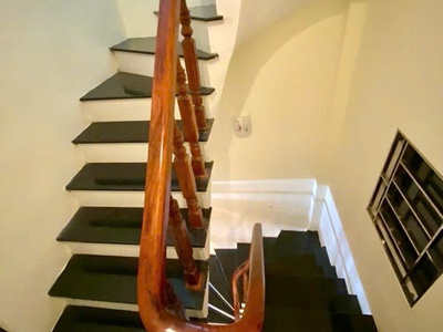Cho thuê nhà làm vp, kd, ở gđ, nhóm phố thanh lân  1 nhà ra phố  5 tầng, 45m2, 12 triệu 4