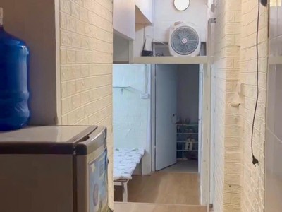 Chính chủ cho thuê căn hộ full nội thất tại 1194 đường láng. q đống đa hn 4