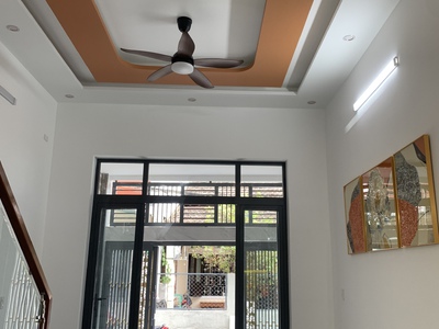 Chính chủ mình cần bán nhà 2 mê rưỡi 215/24 Hà Huy Tập 6
