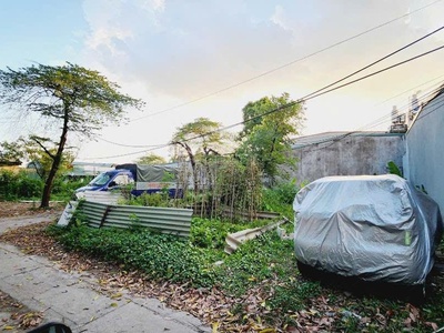 Bán đất, Đỗ Xuân Hợp, Ngõ Santafe vào nhà, 57m2, 700 triệu 2