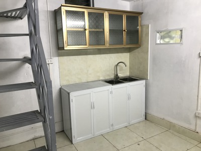 Cho thuê nhà cấp 4 mặt phố Phan Đình Giót, có gác xép, 45m2, mặt tiền 4.8m, kinh doanh tốt 1