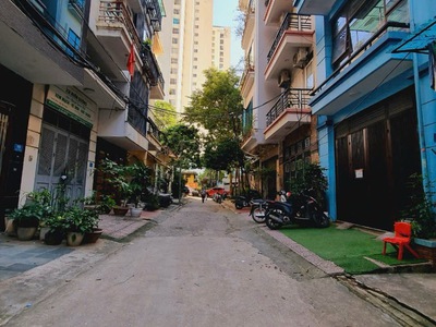Mặt ngõ hoàng quốc việt, ô tô, kinh doanh, gần phố, giá đầu tư, 53m 3t 0