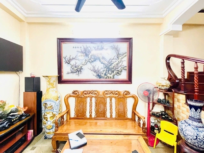Bán nhà phố quốc tử giám - 34m2 x 5t - 5.8 tỷ - thoáng trước sau - ngõ otô dừng đỗ 0