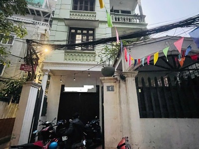 Bán nhà đường láng - 90m2 - mt 6m - 24 tỷ - lô góc - kinh doanh cafe - ô tô dừng đỗ ngày đêm 0