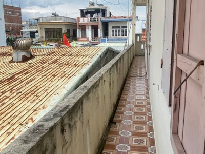 Bán nhà 2 tầng, dt 230m2, mt đường đồng kè, đối diện chợ hòa khánh bắc - chỉ 30tr/m2 0