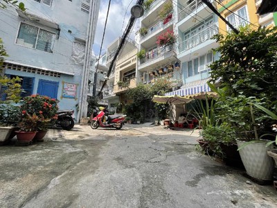Bán nhà 4 tầng hẻm 6m lý thái tổ quận 10. giá 7 tỷx   thương lượng 0