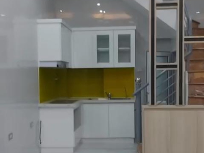 Chính chủ cần cho thuê nhà 4 tầng số 3, ngõ 108 cự lộc ,thanh xuân , hà nội. 0