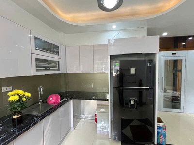 Bán ccmni 7 tầng thang máy,11 phòng khép kín , trung tâm đống đa - mặt tiền siêu rộng,15.5 tỷ 3