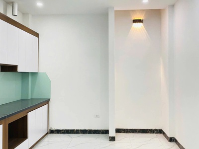 Bán nhà kim giang kim giang 45m 5 tầng mt3.6m nhà đẹp thang máy yên tĩnh ở sướng 8.1 tỷ 2