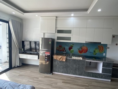 Cho thuê Căn Apartment tại Ngõ 193 Phố Trích Sài, Tây Hồ. View toàn hồ cực Chill. Chỉ 6.5tr 3