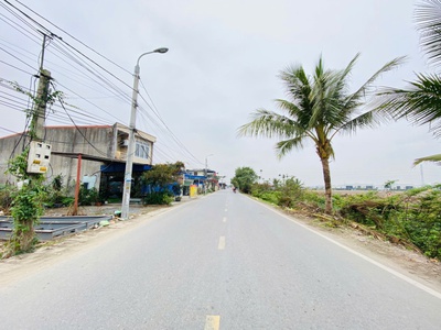  Bán Đất Mặt Đường Liên Phường Hoàng Lâm, 210m2, Ngang 10m, Giá 7,7 tỷ  1