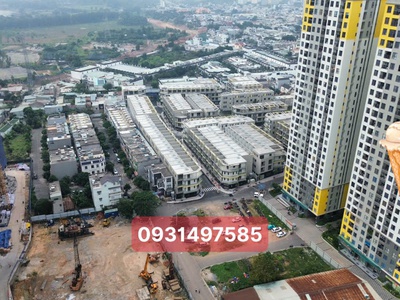 Bán Gấp 2 Lô Đất 4mx15.5m Làng Đại Học Dĩ An Sát KĐT Bcon City 0