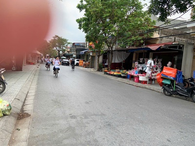 Bán nhà mặt phố Đồng Hoà Kiến An. Mặt tiền rộng gần 8m 1