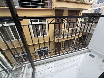 Cần bán căn hộ CCMN đường Giải Phóng, Hoàng Mai 50m, 2 ngủ, full đồ giá 1.850 tỷ 3