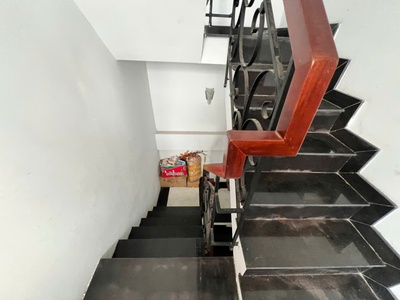Chính chủ cho thuê căn góc 3 mặt tiền, 1 trệt 3 lầu ngay trung tâm Quận 8, TP HCM 3