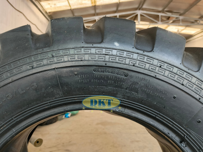 Lốp 16/70-24 18PR SIBA - Lốp xúc lật 4