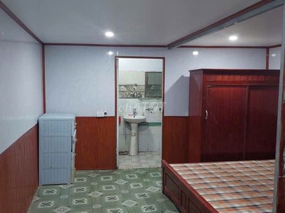 Chính chủ cho thuê nhà riêng cấp 4 có gác xép tại âu cơ, tây hồ. giá 6tr có thương lượng 0