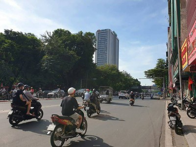 Đất sạch Mặt phố Tây Sơn, 589m2 MT16m sẵn phép 10 tầng, 277 tỷ 0