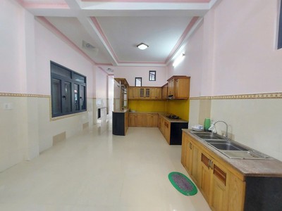 Bán nhà mặt phố trịnh hoài đức, q.9, 95m , 4 tầng, 7.5 tỷ, sổ hồng 2