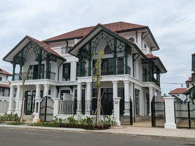 Độc quyền  bán biệt thự mặt sông lễ hội, lke lô góc lê công thanh, hà nam 3