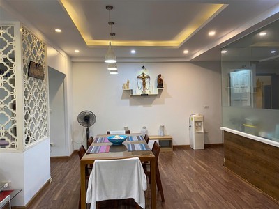 Bán căn chung cư ciputra tây hồ - 150m - 4 ngủ - view hồ tây - sổ đỏ chính chủ - giá bán 10,5 tỷ 0