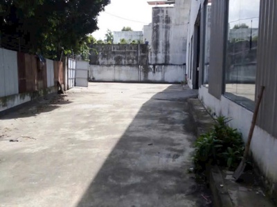 Cho thuê kho 2.000m  tại dĩ an, bình dương - pccc tự động giá thuê: 160 triệu/tháng iên hệ ngay: 1