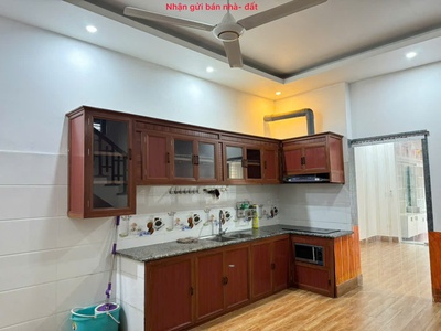 Bán nhà 3 tầng kdt chi đông, mê linh, hn. nhà mới, tặng full nội thất, chỉ việc dọn đồ về ở ngay. 0