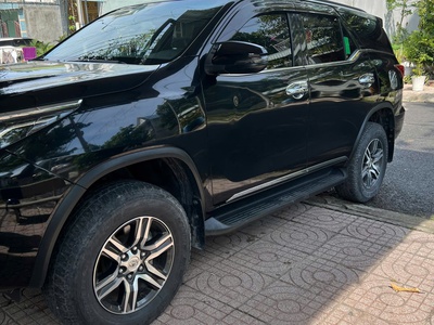 Toyota Fortuner 2021 2.4AT 4x2 - 45000 km-930 triệu 0