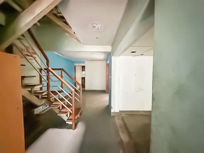Bán nhà gia thụy long biên diện tích rộng 126m mặt tiền: 7m 19 tỷ ngõ thông oto 7 chỗ vào 1