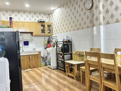 Mặt tiền - kinh doanh ngày đêm - đường chấn hưng chỉ nhỉnh 6 tỷ 2