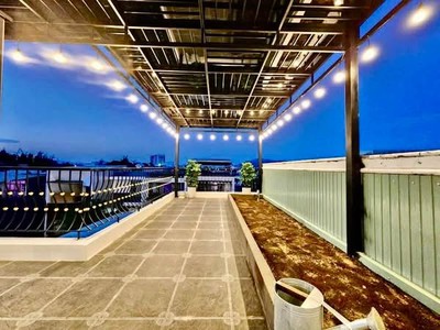 Nhà đẹp 3 tầng ,hồ bơi ,sân ô tô ,bàu năng -gần biển nguyễn tất thành - giá chỉ 6,75 tỷ . 0