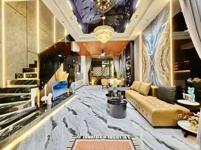 Nhà đẹp 3 tầng ,hồ bơi ,sân ô tô ,bàu năng -gần biển nguyễn tất thành - giá chỉ 6,75 tỷ . 4