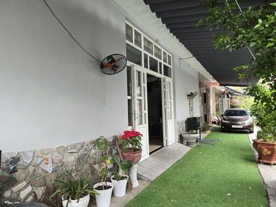 Bán nhà 2 tầng, 90m2, lô góc, 2 mt đường 5m5 gần biển, hoà minh, liên chiểu - chỉ 5.4xx tỷ 0